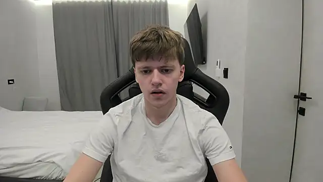 bonekoambalabu online show from March 26, 2026, 8:03 pm