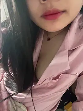 Linh DuongSexy online show from February 27, 2026, 2:44 am