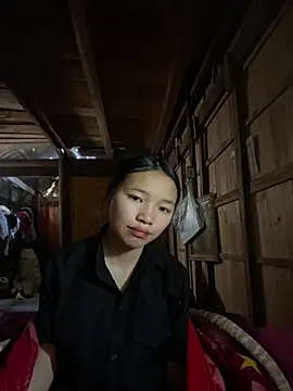 nanaa71 online show from January 12, 2026, 2:17 am