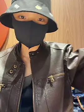 ZJbaby online show from March 28, 2026, 1:22 pm