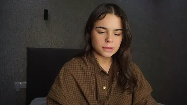 linclars online show from April 13, 2026, 1:27 pm