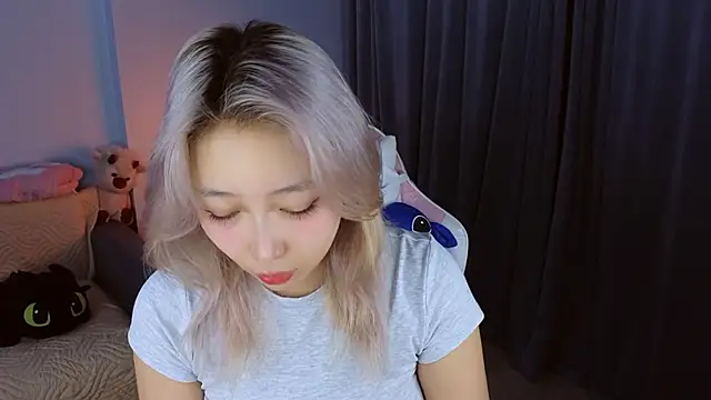 Snapshot of jasmilee chatting on February 7, 2026, 7:17 pm jasmilee online show from February 7, 2026, 7:17 pm