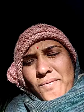 Snapshot of Punam_sing chatting on January 7, 2026, 9:50 pm Punam sing online show from January 7, 2026, 9:50 pm