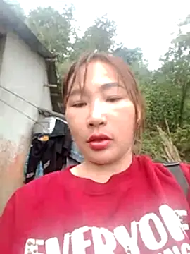 Fading roses online show from March 18, 2026, 9:12 am