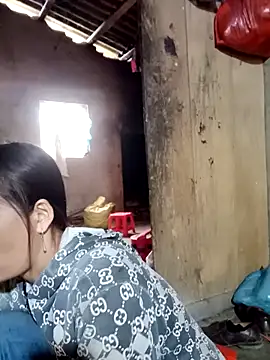 muamua99 online show from March 4, 2026, 3:45 am