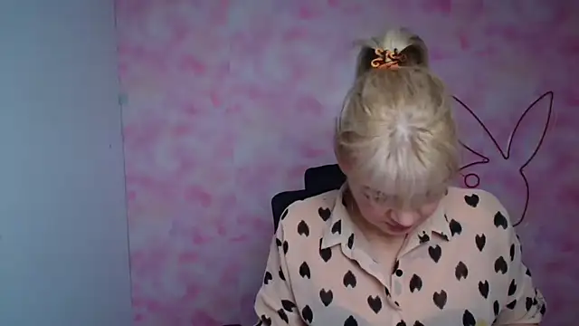 Madonna Fire online show from February 27, 2026, 1:00 pm