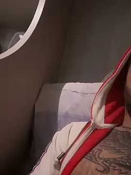 Snapshot of ASannicand64659 chatting on January 13, 2026, 9:42 pm ASannicand64659 online show from January 13, 2026, 9:42 pm