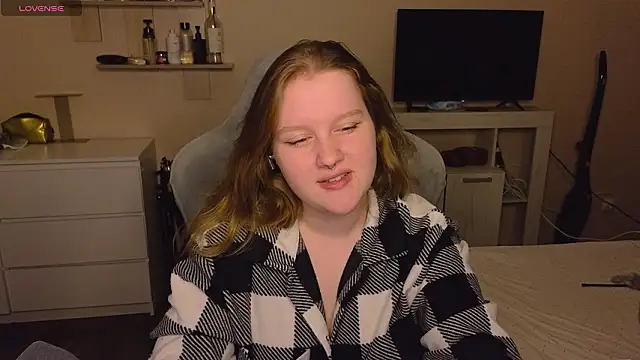 Ol1via online show from March 21, 2026, 12:37 am