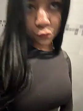 AnahiSkye online show from March 26, 2026, 7:41 pm