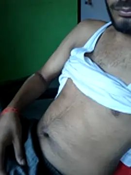 Snapshot of avi007pp chatting on July 9, 2026, 5:22 am avi007pp online show from July 9, 2026, 5:22 am