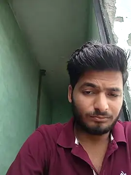 Snapshot of avi007pp chatting on July 19, 2026, 1:53 am avi007pp online show from July 19, 2026, 1:53 am