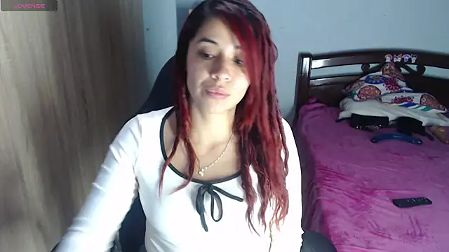Snapshot of Alexxxa_Party chatting on June 2, 2026, 2:02 am Alexxxa Party online show from June 2, 2026, 2:02 am