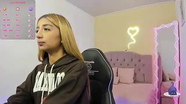 Snapshot of IRINA_TAY1 chatting on January 14, 2026, 3:01 am IRINA TAY1 online show from January 14, 2026, 3:01 am