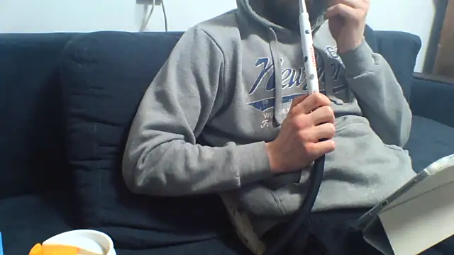Snapshot of KaelNox chatting on May 4, 2026, 8:38 pm KaelNox online show from May 4, 2026, 8:38 pm