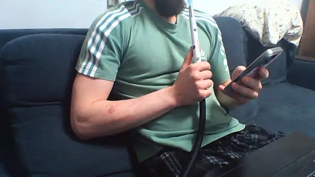 Snapshot of KaelNox chatting on May 13, 2026, 5:21 pm KaelNox online show from May 13, 2026, 5:21 pm