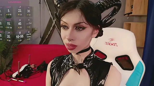 Snapshot of devvilss_toy chatting on February 7, 2026, 3:05 pm devvilss toy online show from February 7, 2026, 3:05 pm