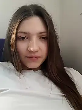 LunaTori456 online show from January 13, 2026, 11:15 am