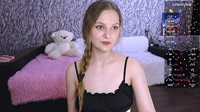 Snapshot of Chloe_muar chatting on March 20, 2026, 4:01 pm Chloe muar online show from March 20, 2026, 4:01 pm