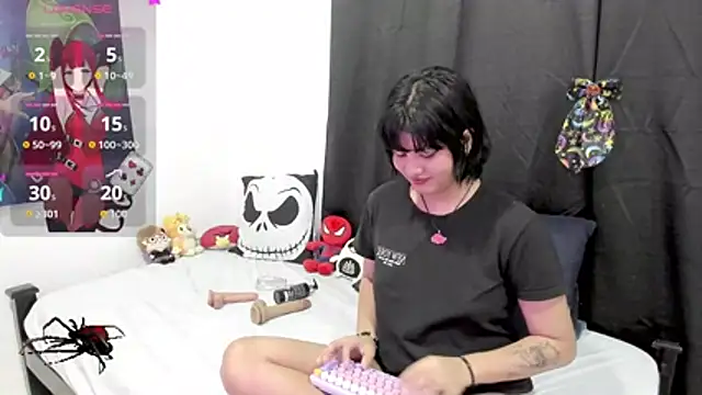 Snapshot of natsumixx chatting on June 16, 2026, 10:56 pm natsumixx online show from June 16, 2026, 10:56 pm
