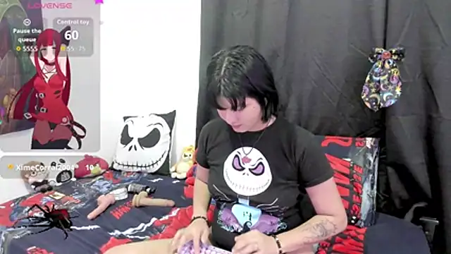 Snapshot of natsumixx chatting on June 20, 2026, 6:27 am natsumixx online show from June 20, 2026, 6:27 am