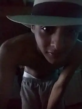 Snapshot of Dereck_lovery chatting on March 26, 2026, 3:34 am Dereck lovery online show from March 26, 2026, 3:34 am