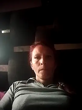 cintia love online show from February 9, 2026, 10:14 pm