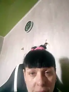 Snapshot of DebbieWhite chatting on February 4, 2026, 6:41 am DebbieWhite online show from February 4, 2026, 6:41 am