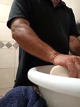 Snapshot of Playmate1976 chatting on April 8, 2026, 7:03 pm Playmate1976 online show from April 8, 2026, 7:03 pm