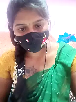 Tamil Hot Anu online show from April 1, 2026, 4:02 am