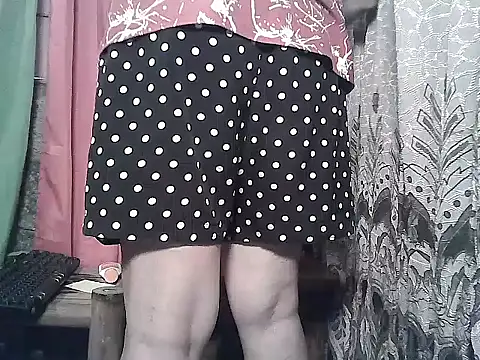 Snapshot of prettymomma24xx chatting on March 16, 2026, 9:57 am prettymomma24xx online show from March 16, 2026, 9:57 am