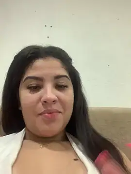 kahraujo online show from May 28, 2026, 8:28 pm