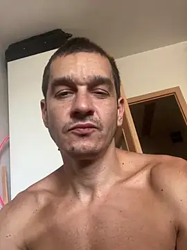 Snapshot of slabyhrac chatting on June 18, 2026, 5:30 am slabyhrac online show from June 18, 2026, 5:30 am