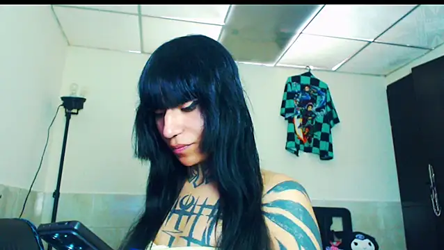 jazmin wolf online show from February 8, 2026, 4:21 pm