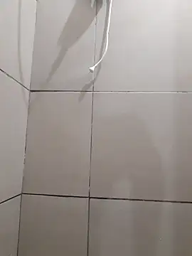 rolaaa2000 online show from March 9, 2026, 12:47 am