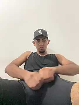 youngalexofficial online show from February 10, 2026, 12:37 am