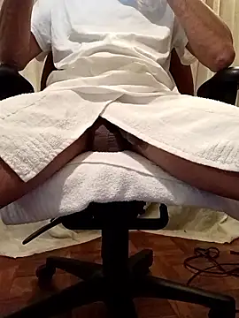 DucesWild23 online show from April 13, 2026, 8:47 pm