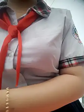 lina loveee online show from March 26, 2026, 1:33 am