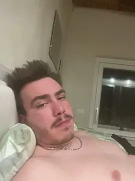 Kev18bwc online show from April 27, 2026, 10:41 pm