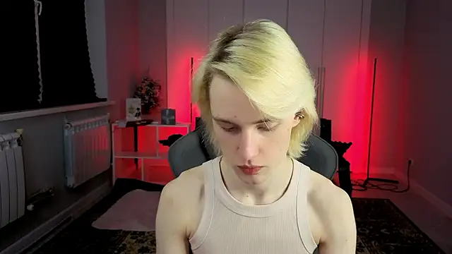 lucidangelok1 online show from March 10, 2026, 3:17 pm