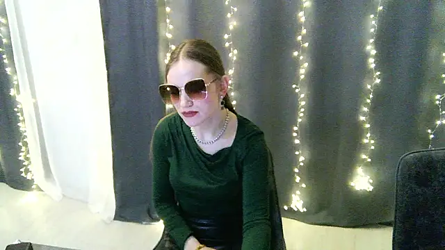 ZaraCharming online show from February 18, 2026, 6:48 pm