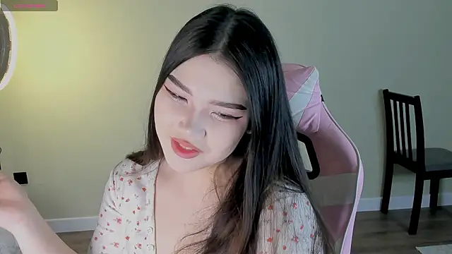 Snapshot of Aiko_mainee chatting on January 19, 2026, 3:21 am Aiko mainee online show from January 19, 2026, 3:21 am