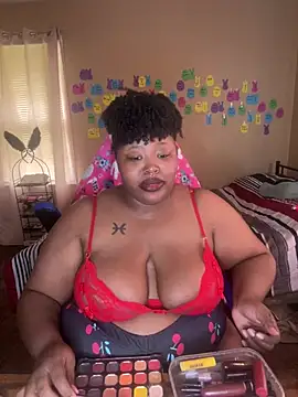 Snapshot of Chocolatebunnyxx96 chatting on May 15, 2026, 7:10 pm Chocolatebunnyxx96 online show from May 15, 2026, 7:10 pm