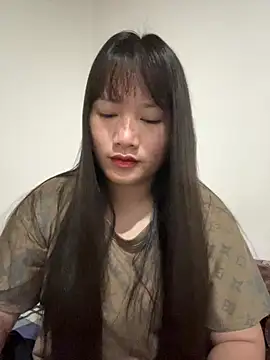 Snapshot of Suni-ii chatting on February 1, 2026, 1:04 am Suni-ii online show from February 1, 2026, 1:04 am