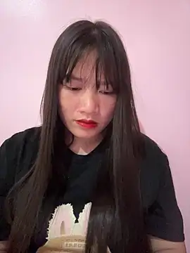 Snapshot of Suni-ii chatting on February 7, 2026, 5:55 am Suni-ii online show from February 7, 2026, 5:55 am