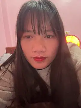 Snapshot of Suni-ii chatting on February 9, 2026, 1:15 pm Suni-ii online show from February 9, 2026, 1:15 pm