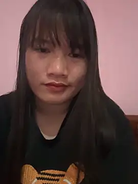 Snapshot of Suni-ii chatting on February 10, 2026, 1:26 pm Suni-ii online show from February 10, 2026, 1:26 pm