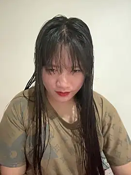 Snapshot of Suni-ii chatting on February 13, 2026, 6:20 am Suni-ii online show from February 13, 2026, 6:20 am