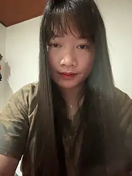 Snapshot of Suni-ii chatting on February 18, 2026, 12:17 am Suni-ii online show from February 18, 2026, 12:17 am