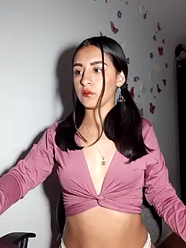 Vania-07 online show from March 20, 2026, 5:01 am