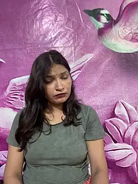 Priyaa 1433 online show from August 1, 2026, 7:24 pm